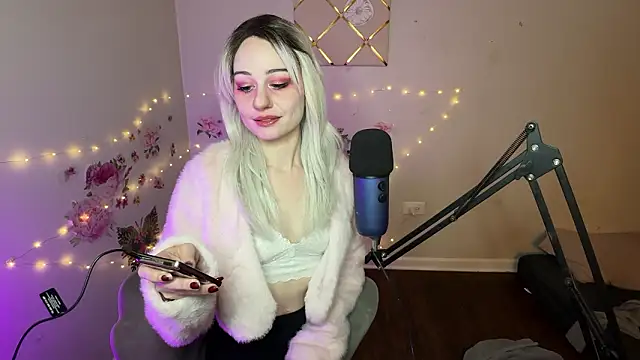 Starr1123 online show from February 4, 2026, 4:07 am