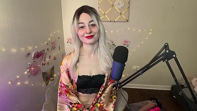 Starr1123 online show from February 13, 2026, 9:37 pm