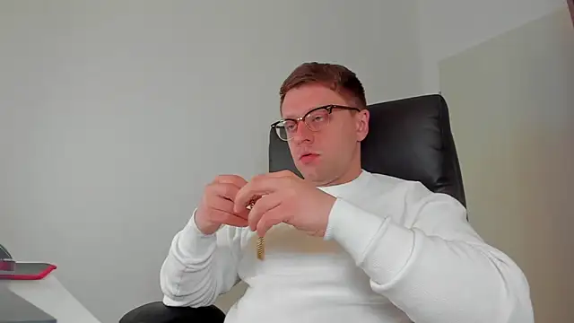Snapshot of Findom_guy chatting on March 22, 2025, 3:09 pm Findom guy online show from March 22, 2025, 3:09 pm