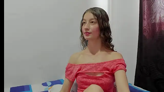 Snapshot of MiiaVolkova chatting on November 8, 2025, 6:55 pm MiiaVolkova online show from November 8, 2025, 6:55 pm