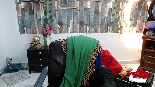 Snapshot of KarimaSarabe chatting on February 9, 2026, 8:40 pm KarimaSarabe online show from February 9, 2026, 8:40 pm