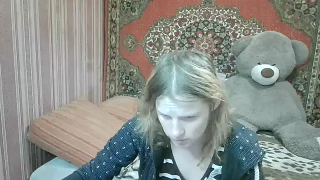 Kathlyn  Heath online show from December 22, 2025, 7:25 pm