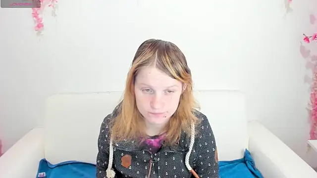 Kathlyn  Heath online show from February 20, 2026, 1:46 pm