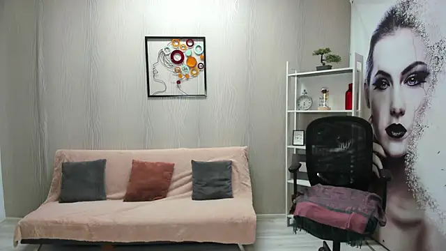 Cassandra Hotty online show from April 2, 2026, 3:13 am