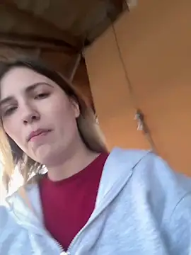 Snapshot of secretcrazy69 chatting on February 21, 2025, 4:05 pm secretcrazy69 online show from February 21, 2025, 4:05 pm