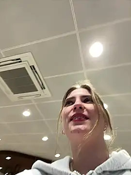 Snapshot of secretcrazy69 chatting on February 5, 2025, 9:29 pm secretcrazy69 online show from February 5, 2025, 9:29 pm