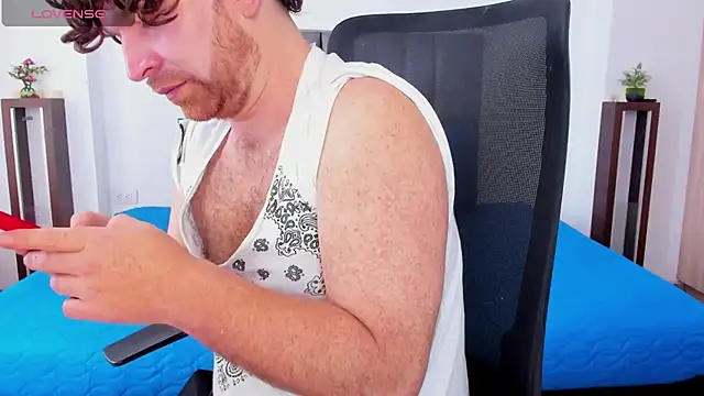 michacosio online show from October 24, 2025, 7:13 pm