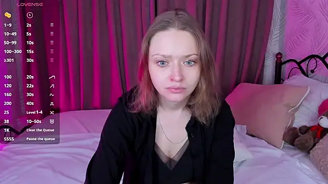 Snapshot of Linda_Bryant chatting on March 7, 2025, 12:58 am Linda Bryant online show from March 7, 2025, 12:58 am