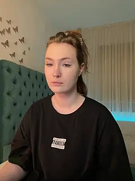 Snapshot of _Chlo__e chatting on March 22, 2025, 11:09 pm Chlo e online show from March 22, 2025, 11:09 pm