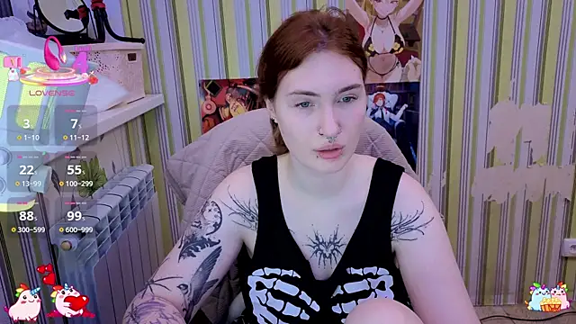 Snapshot of _Chlo__e chatting on November 21, 2025, 5:34 pm Chlo e online show from November 21, 2025, 5:34 pm