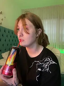 Snapshot of _Chlo__e chatting on March 7, 2025, 5:08 am Chlo e online show from March 7, 2025, 5:08 am