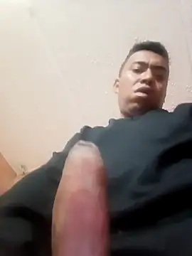 Snapshot of Diego_leon27 chatting on September 10, 2025, 2:21 am Diego leon27 online show from September 10, 2025, 2:21 am