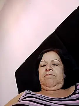 Snapshot of mariy522 chatting on July 15, 2026, 4:14 pm mariy522 online show from July 15, 2026, 4:14 pm
