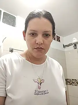 Snapshot of Mia_Hampton chatting on June 2, 2026, 8:20 pm Mia Hampton online show from June 2, 2026, 8:20 pm