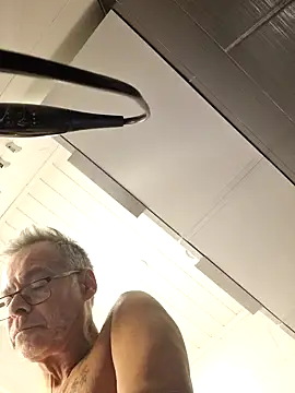 DarrenSullivanSlut online show from February 10, 2025, 11:46 am