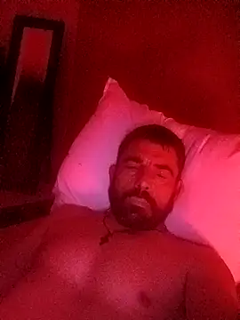 Snapshot of George21ek chatting on November 26, 2025, 11:05 pm George21ek online show from November 26, 2025, 11:05 pm