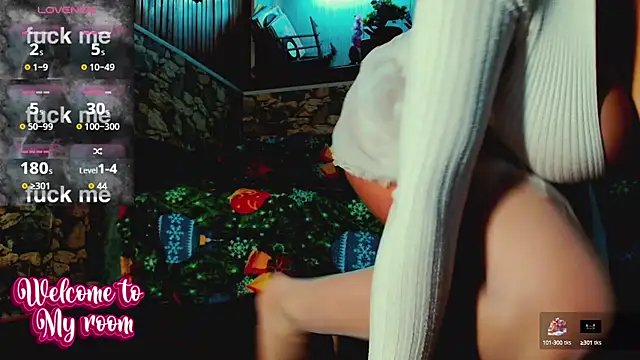 Snapshot of Katrine chatting on March 17, 2025, 9:13 pm Katrine online show from March 17, 2025, 9:13 pm