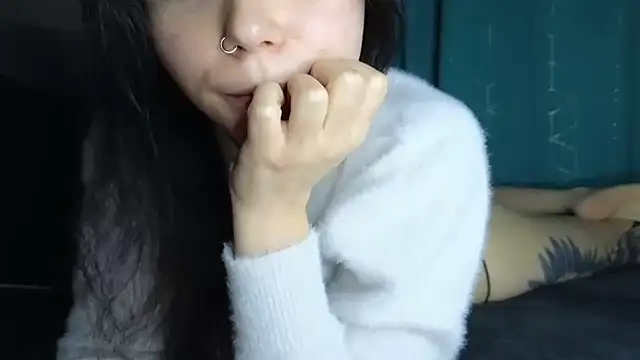 Snapshot of Durghetta chatting on December 4, 2025, 8:46 am Durghetta online show from December 4, 2025, 8:46 am