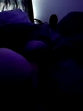 kevingt31 online show from December 22, 2025, 2:28 pm