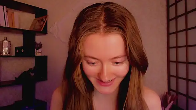 Snapshot of KateCuddle chatting on February 12, 2025, 5:37 am KateCuddle online show from February 12, 2025, 5:37 am