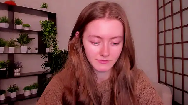 Snapshot of KateCuddle chatting on September 15, 2025, 2:34 am KateCuddle online show from September 15, 2025, 2:34 am