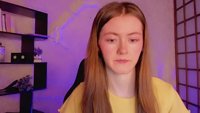 Snapshot of KateCuddle chatting on February 3, 2025, 3:20 am KateCuddle online show from February 3, 2025, 3:20 am