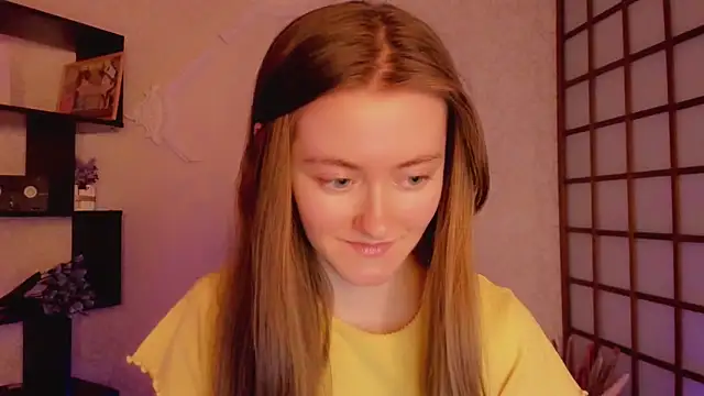 Snapshot of KateCuddle chatting on February 18, 2025, 5:09 am KateCuddle online show from February 18, 2025, 5:09 am