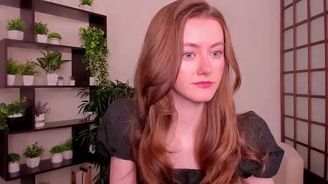 Snapshot of KateCuddle chatting on September 9, 2025, 2:21 am KateCuddle online show from September 9, 2025, 2:21 am