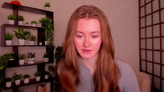 Snapshot of KateCuddle chatting on October 7, 2025, 2:34 am KateCuddle online show from October 7, 2025, 2:34 am