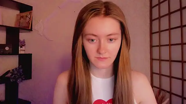 Snapshot of KateCuddle chatting on February 19, 2025, 5:27 am KateCuddle online show from February 19, 2025, 5:27 am