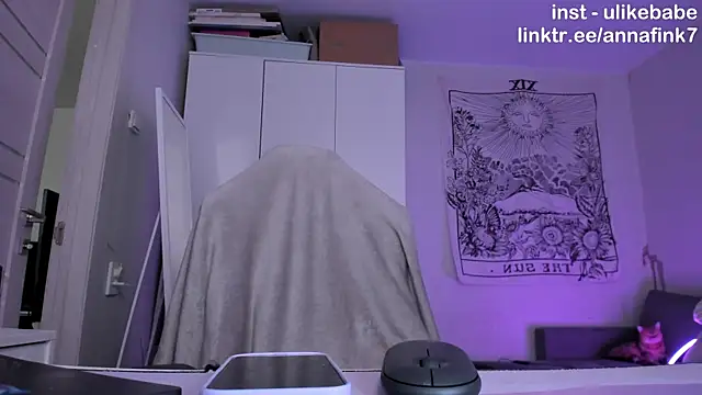 Snapshot of Anna_Fink chatting on November 20, 2025, 7:20 am Anna Fink online show from November 20, 2025, 7:20 am