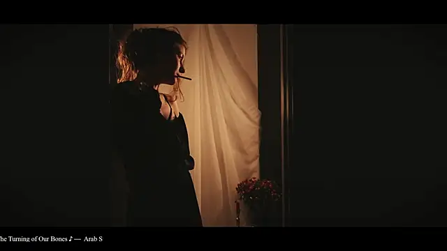 WebCora online show from September 24, 2025, 6:14 pm