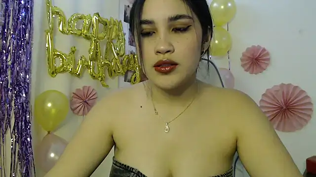 InocentHeaven1 online show from May 26, 2026, 11:41 am
