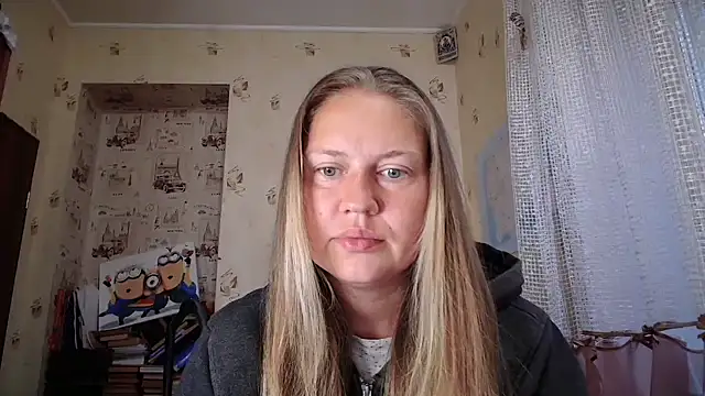 Snapshot of dream_alexa chatting on June 3, 2026, 2:01 am dream alexa online show from June 3, 2026, 2:01 am