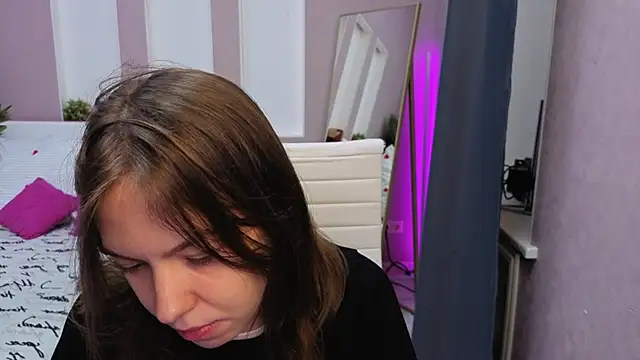 Persephoni online show from March 1, 2026, 3:56 pm