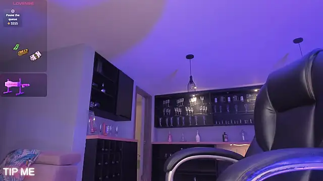 SophieBarnett online show from February 10, 2026, 12:20 am