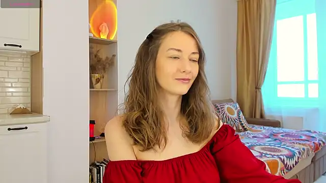 Kelly Summers online show from March 5, 2025, 1:39 pm