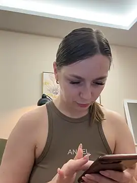 Snapshot of Janeee chatting on March 19, 2025, 4:24 pm Janeee online show from March 19, 2025, 4:24 pm