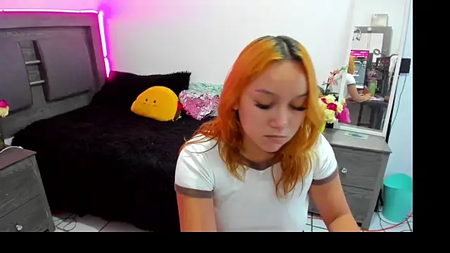 Snapshot of Cherrynoa chatting on November 9, 2025, 11:20 pm Cherrynoa online show from November 9, 2025, 11:20 pm