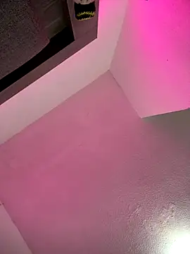 Snapshot of Cherrynoa chatting on December 4, 2025, 7:07 am Cherrynoa online show from December 4, 2025, 7:07 am