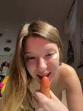 Snapshot of kimczii chatting on February 26, 2026, 7:41 am kimczii online show from February 26, 2026, 7:41 am