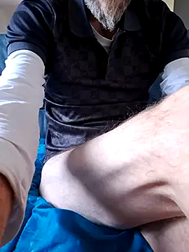 eddouxxx78 online show from July 19, 2026, 5:21 pm