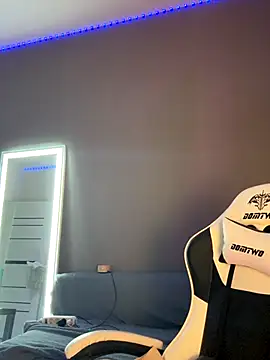 Snapshot of julia_fly chatting on January 7, 2026, 10:31 am julia fly online show from January 7, 2026, 10:31 am