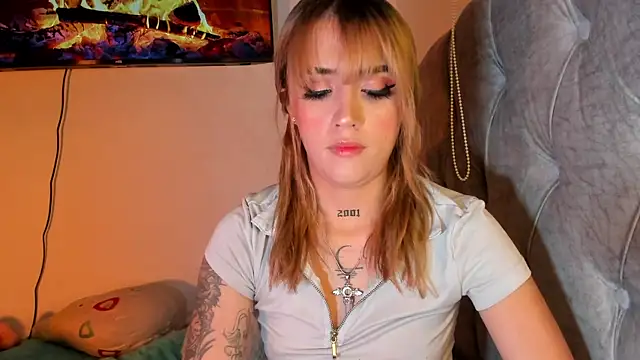 Sabrina Cole online show from September 20, 2025, 3:00 am