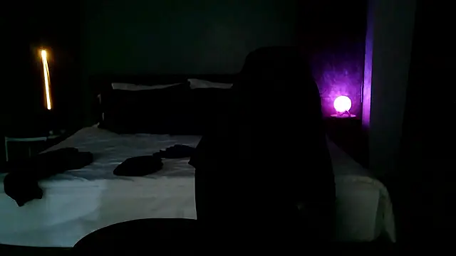 Devon2020 online show from January 7, 2026, 12:10 pm