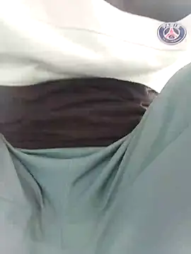 Snapshot of Nishubig chatting on February 6, 2025, 5:46 am Nishubig online show from February 6, 2025, 5:46 am