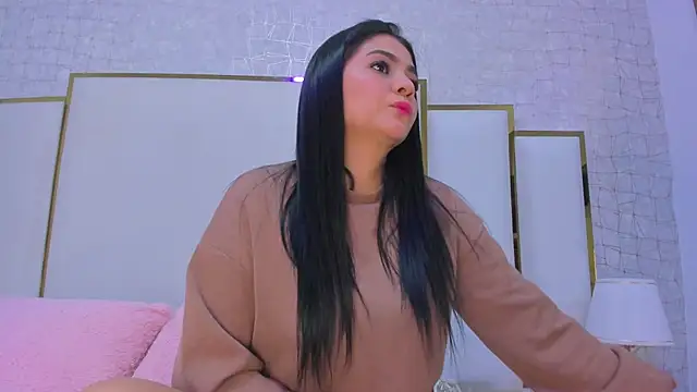 paola rodriguez online show from November 29, 2025, 11:32 am