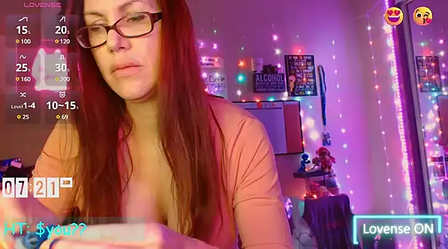 Snapshot of EmmaIsHere chatting on March 5, 2025, 2:23 pm EmmaIsHere online show from March 5, 2025, 2:23 pm