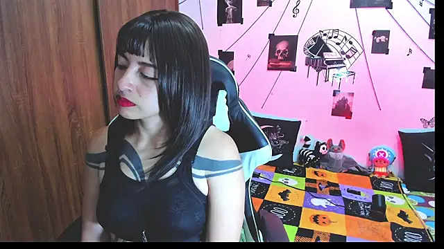 Snapshot of yunkodolly666 chatting on November 27, 2025, 7:25 pm yunkodolly666 online show from November 27, 2025, 7:25 pm