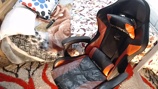 Snapshot of sexyjustin202 chatting on December 19, 2025, 9:50 pm sexyjustin202 online show from December 19, 2025, 9:50 pm